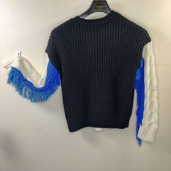 Nwt free Generation Sweater Sz S Fringe Sleeve Color Block Blue Black New - Picture 12 of 14